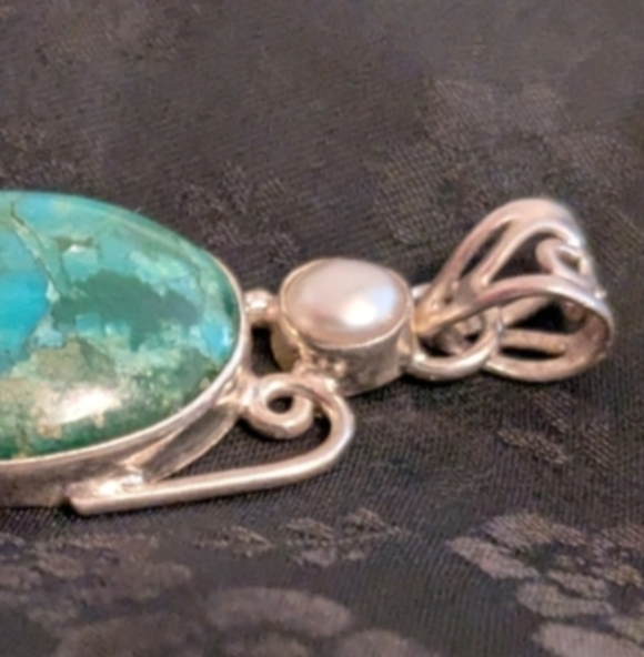 Artisan Handmade Solid Sterling Silver Pearl Genuine Chrysocolla Peridot Pendant - Picture 5 of 11